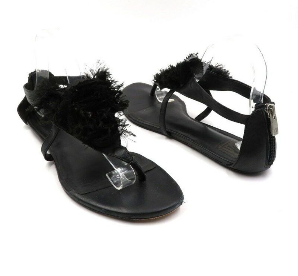 POUR LA VICTOIRE Womens Sandals Size 9.5 Black Floral Thong Zip Back Flat